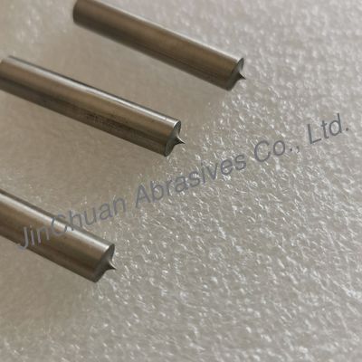 قطعة طحن الماسية غير القياسية المصممة حسب الطلب 2.5*R2.5*30T*5mm Grit1200 لـ Deburring